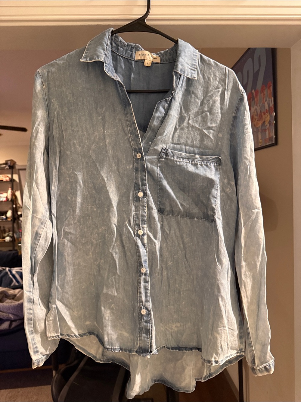cloth & stone Washed Light Blue Men’s Button-Down Shirt